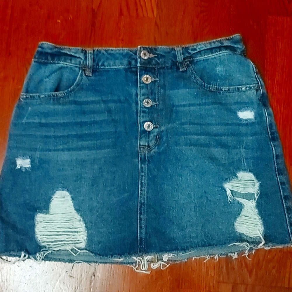 Forever 21 Denim Skirt size 28